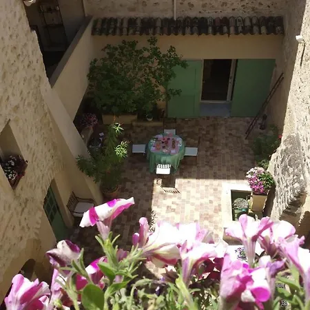 Le Terebinthe Bed & Breakfast Lauris